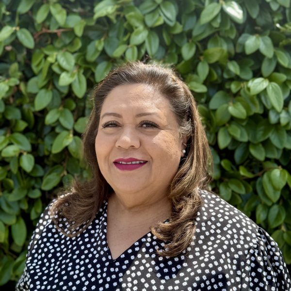Jezabel Velazquez, Financial Aid Officer at KC Beauty Academy